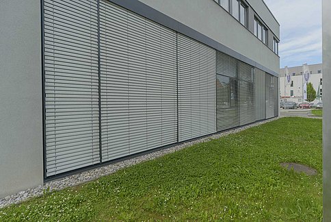 Raffstore Bürogebäude Steyr